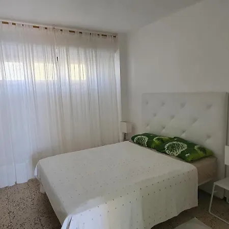 شقة 1 Bedroom Arenas Negras *